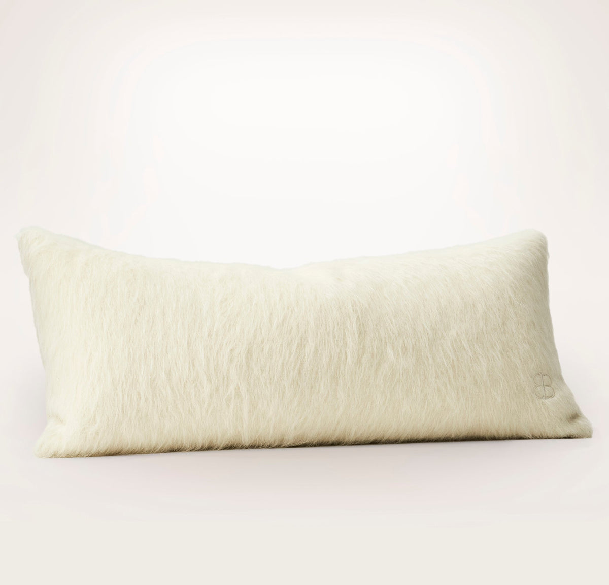 The Vérité Throw Pillow Cover (Lumbar)